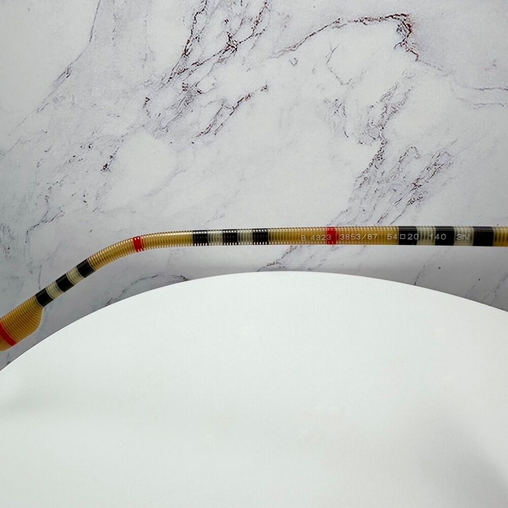 New Burberry Sunglasses - Picture 9 of 16